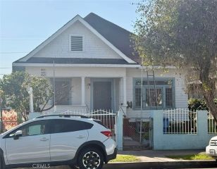 860 W 54th, Los Angeles, CA 90037