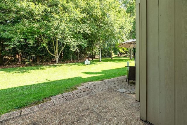 6391 Hawthorne Terrace, Peachtree Corners, GA 30092