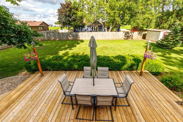 209 Elm Street, Colo, IA 50056
