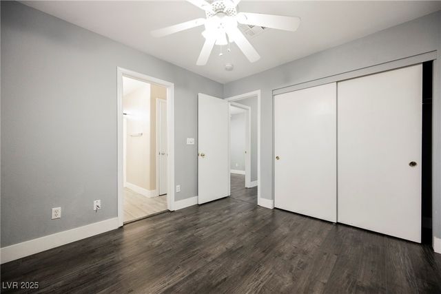 138 Camino Capri, Henderson, NV 89012