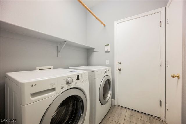 138 Camino Capri, Henderson, NV 89012