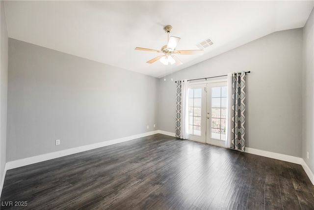 138 Camino Capri, Henderson, NV 89012