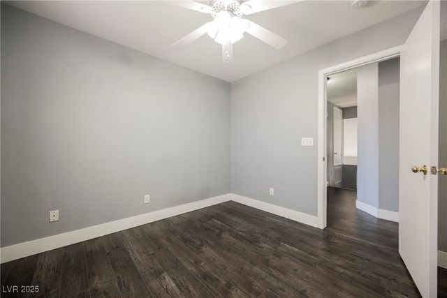 138 Camino Capri, Henderson, NV 89012