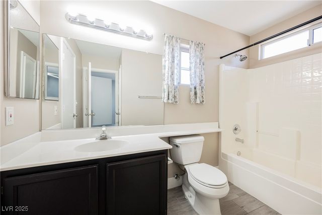 138 Camino Capri, Henderson, NV 89012