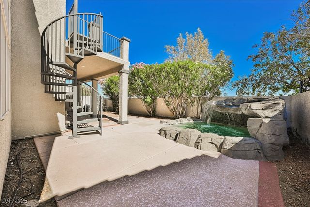 138 Camino Capri, Henderson, NV 89012