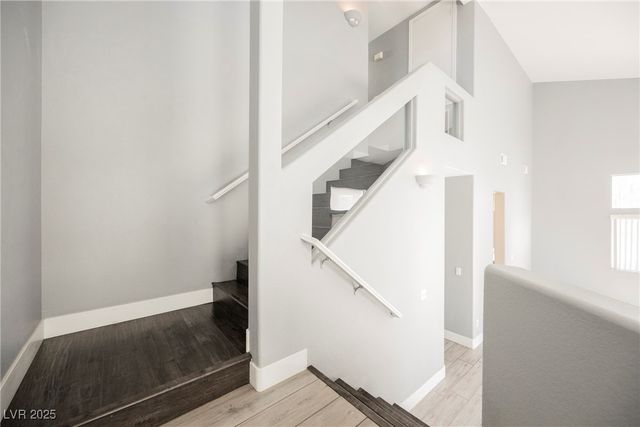 138 Camino Capri, Henderson, NV 89012