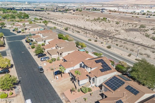 138 Camino Capri, Henderson, NV 89012