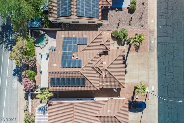 138 Camino Capri, Henderson, NV 89012