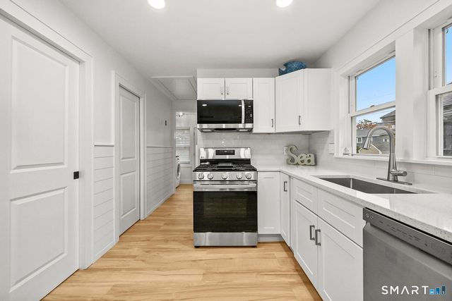 17 W Orland Street, Milford, CT 06460