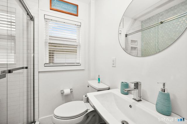 17 W Orland Street, Milford, CT 06460