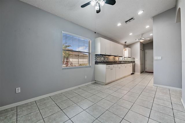 920 VILLEROY GREENS DRIVE, Sun City Center, FL 33573