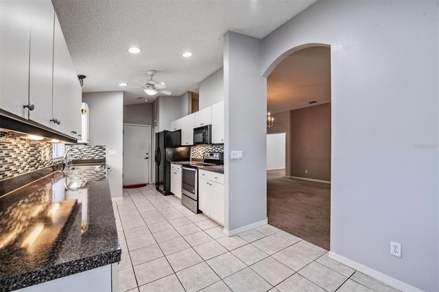 920 VILLEROY GREENS DRIVE, Sun City Center, FL 33573