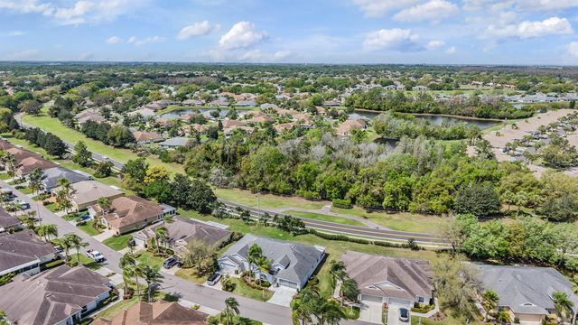 920 VILLEROY GREENS DRIVE, Sun City Center, FL 33573