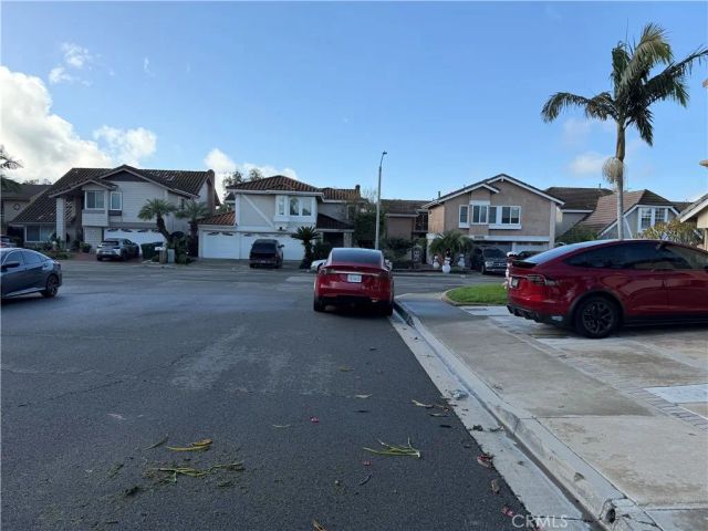 3 Harrisburg, Irvine, CA 92620