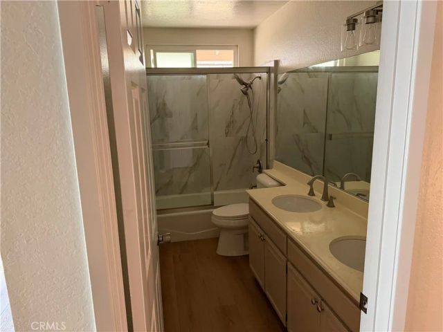 3 Harrisburg, Irvine, CA 92620