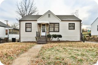 7616 Stanwood Drive, St Louis, MO 63121