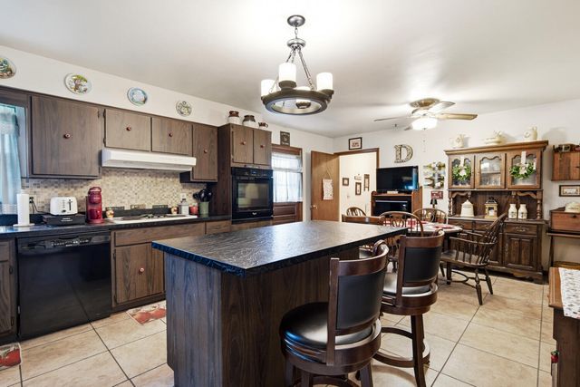 1131 Cloverdale Drive 1131 Cloverdale Drive, Troy, OH 45373