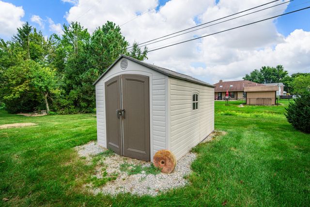 1131 Cloverdale Drive 1131 Cloverdale Drive, Troy, OH 45373