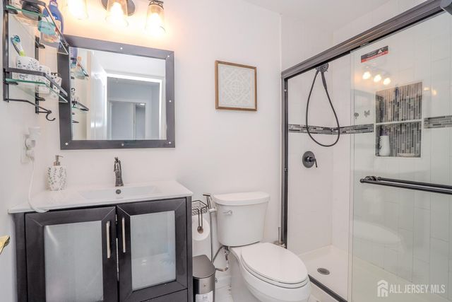 110 Briarwood Drive, North Brunswick, NJ 08902