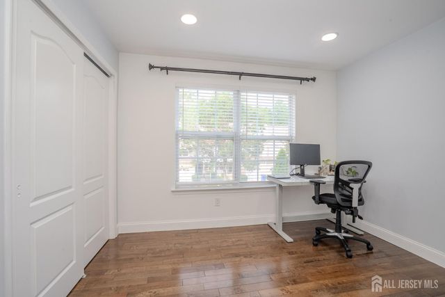 110 Briarwood Drive, North Brunswick, NJ 08902