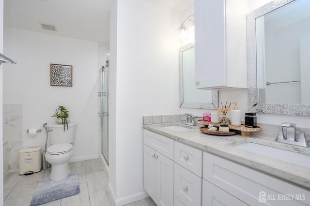 110 Briarwood Drive, North Brunswick, NJ 08902