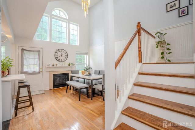 110 Briarwood Drive, North Brunswick, NJ 08902
