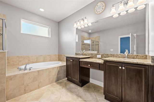 3204 MAPLERIDGE DRIVE, Lutz, FL 33558