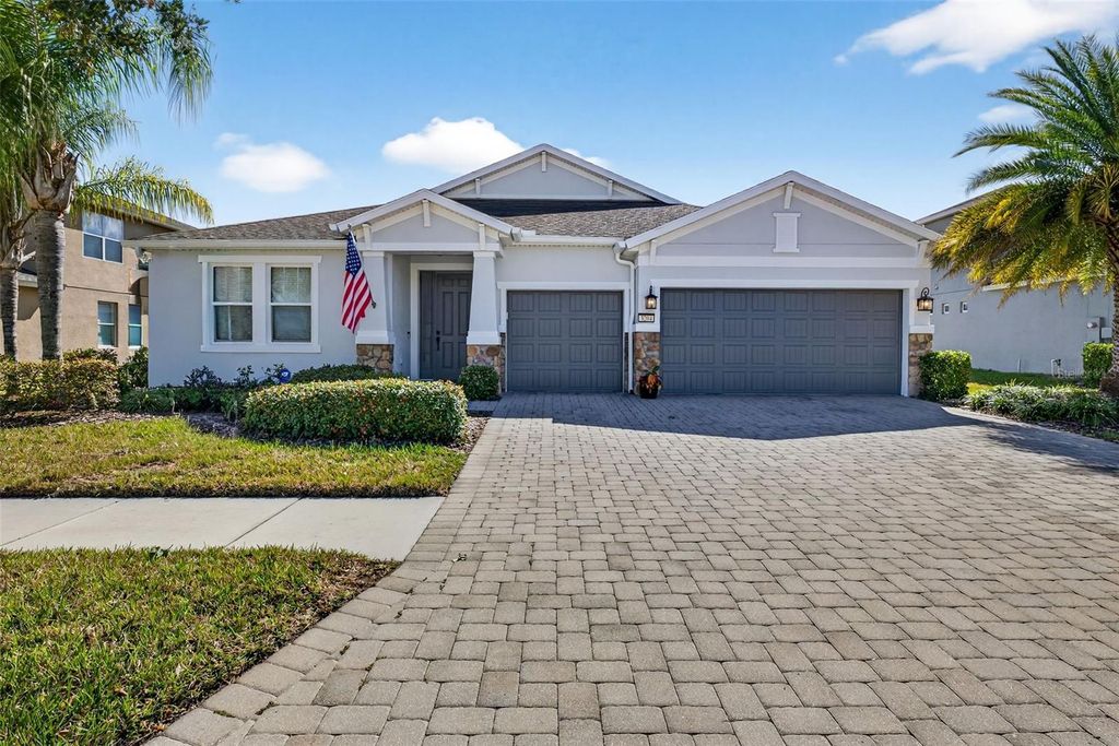 3204 MAPLERIDGE DRIVE, Lutz, FL 33558