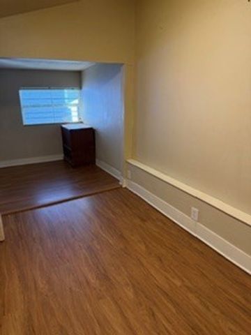 621 W Gandy Street, Denison, TX 75020