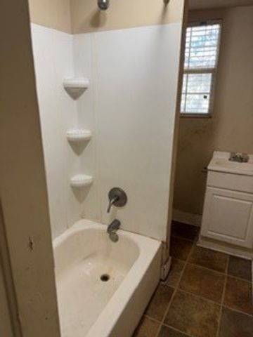 621 W Gandy Street, Denison, TX 75020