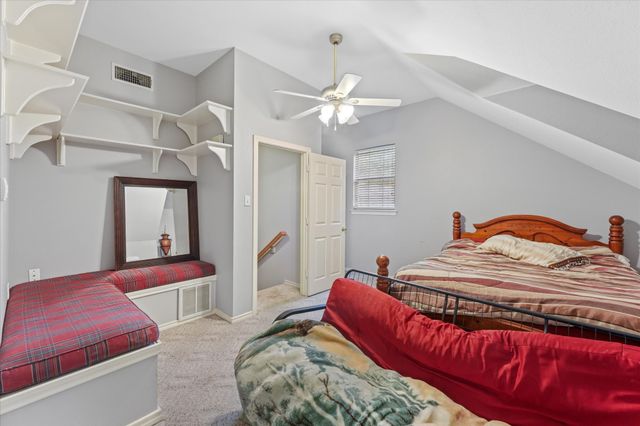 660 Rs County Road 1250, Emory, TX 75440