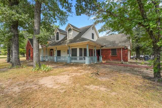 660 Rs County Road 1250, Emory, TX 75440