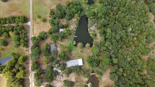 660 Rs County Road 1250, Emory, TX 75440