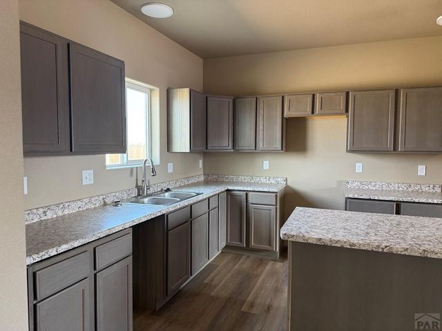 2410 Yankee Ct, Pueblo, CO 81008