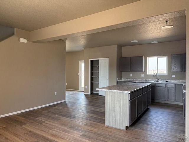 2410 Yankee Ct, Pueblo, CO 81008