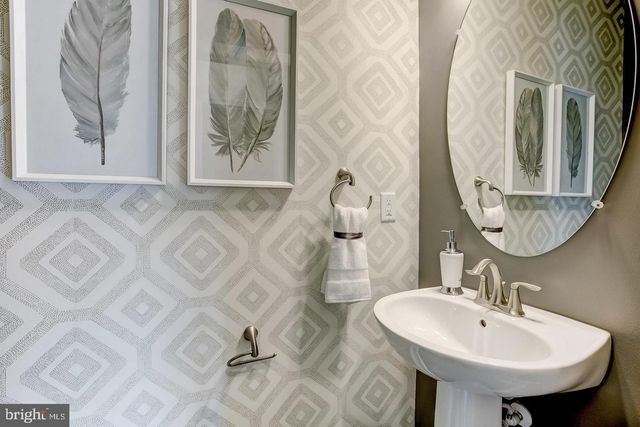 1016 BLUEBELLS RD, Gambrills, MD 21054