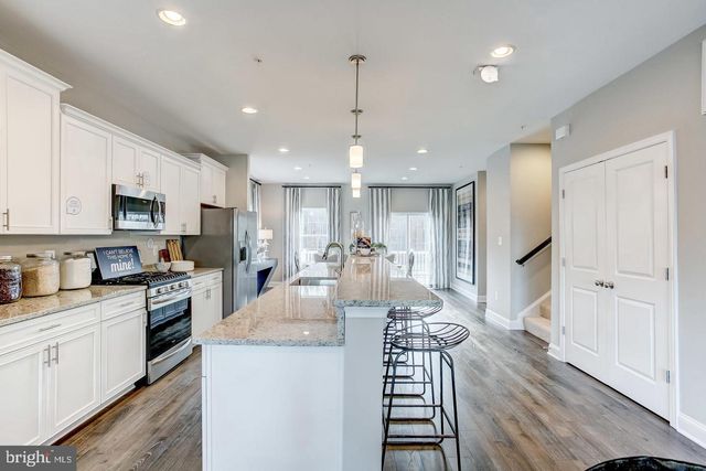 1016 BLUEBELLS RD, Gambrills, MD 21054