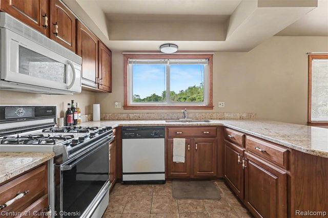 10506 Continental Drive, Taylor, MI 48180