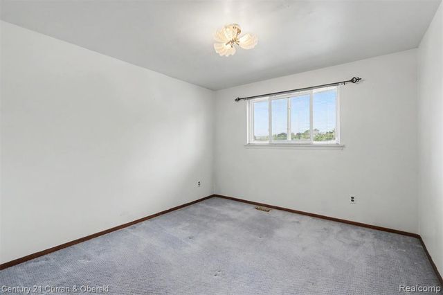 10506 Continental Drive, Taylor, MI 48180