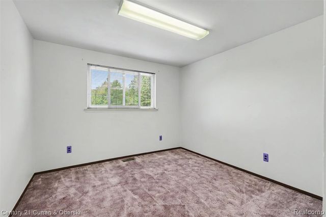 10506 Continental Drive, Taylor, MI 48180