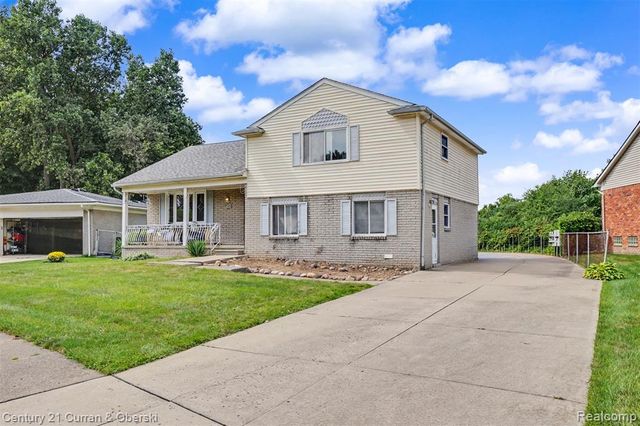 10506 Continental Drive, Taylor, MI 48180