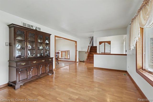10506 Continental Drive, Taylor, MI 48180