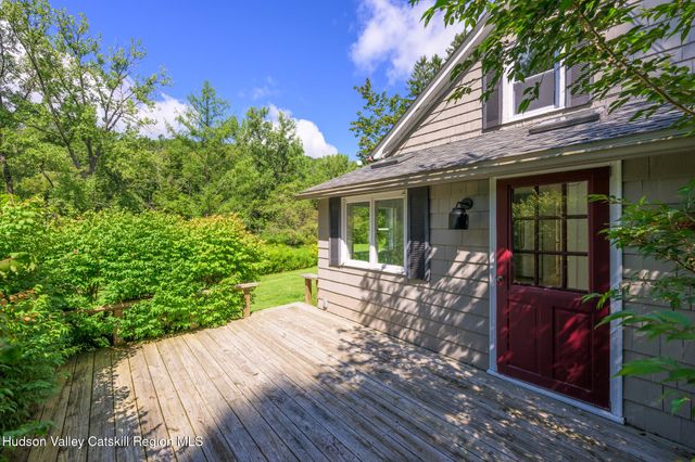 11351 State Rte 22, Austerlitz, NY 12017