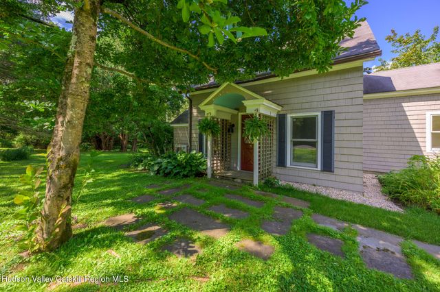 11351 State Rte 22, Austerlitz, NY 12017