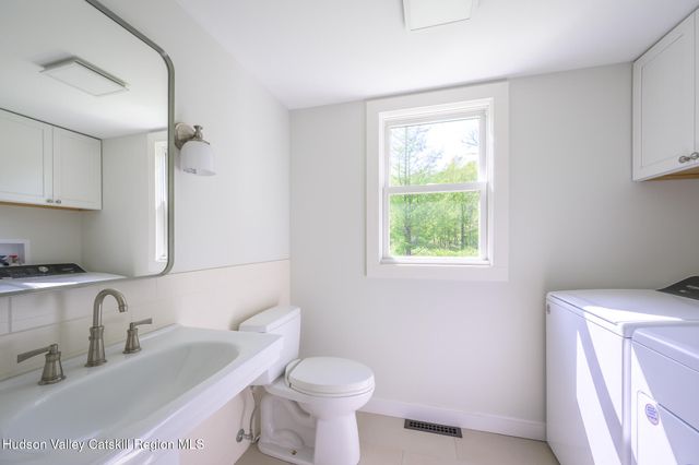 11351 State Rte 22, Austerlitz, NY 12017