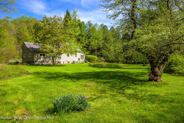 11351 State Rte 22, Austerlitz, NY 12017