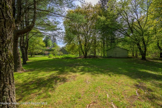 11351 State Rte 22, Austerlitz, NY 12017