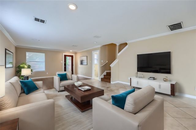 1621 Dragonback Pass, Little Elm, TX 75036
