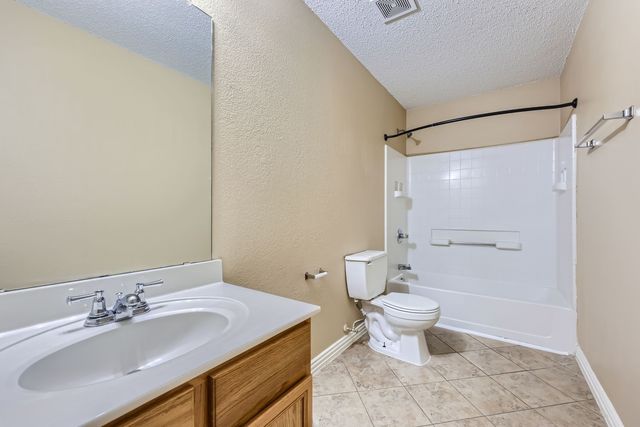 1621 Dragonback Pass, Little Elm, TX 75036
