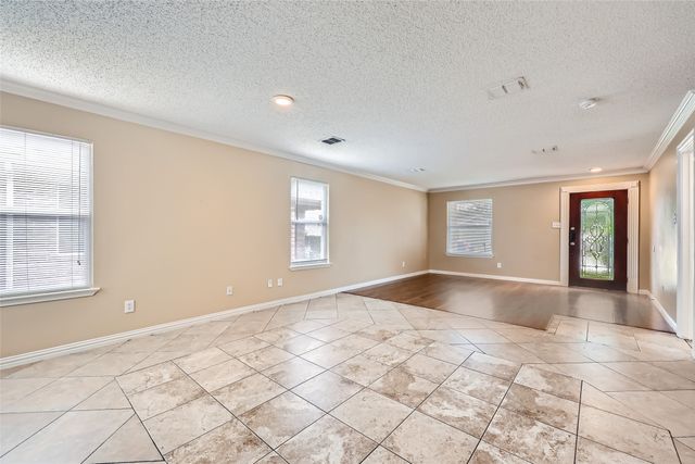 1621 Dragonback Pass, Little Elm, TX 75036